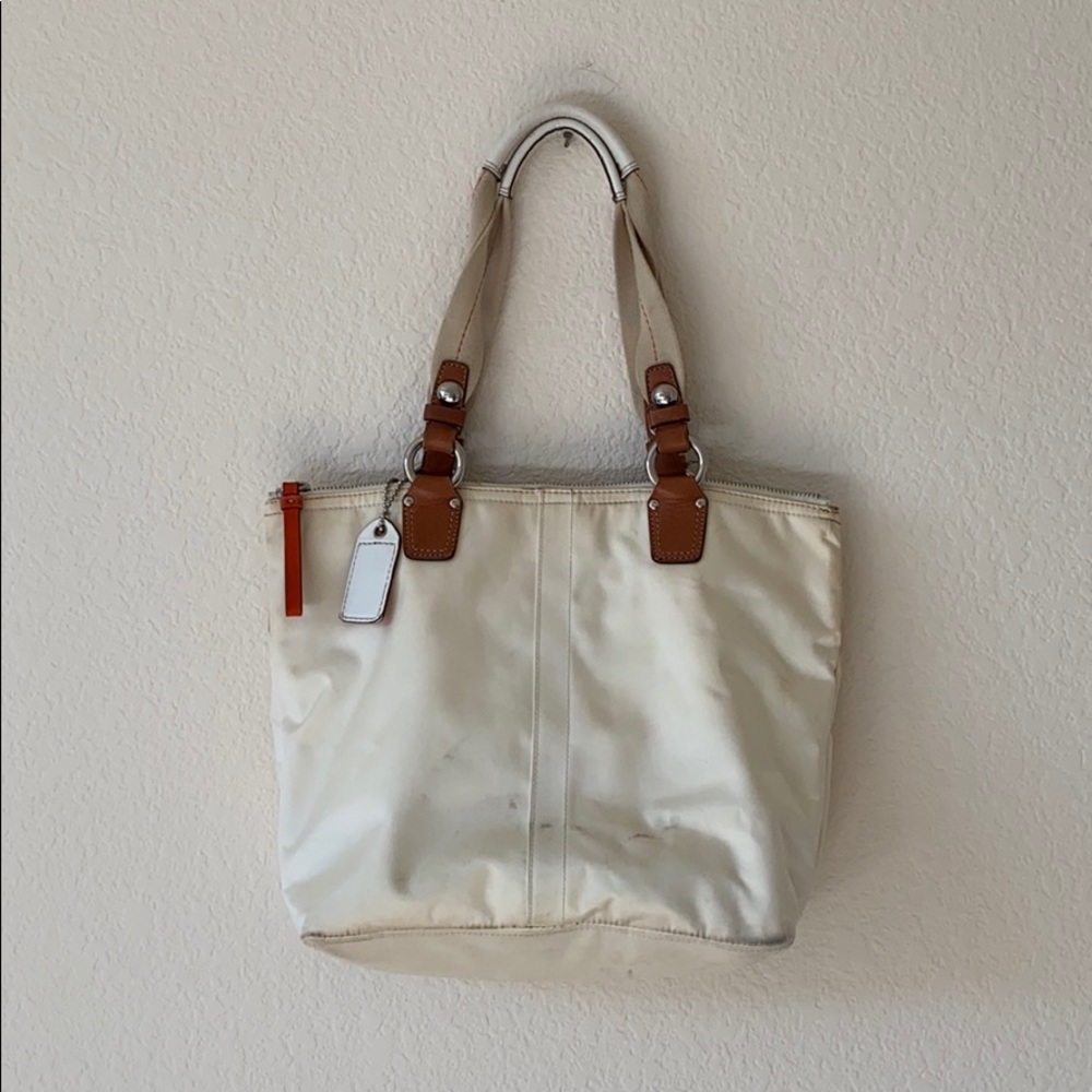 COACH purse - Picture 3 of 5